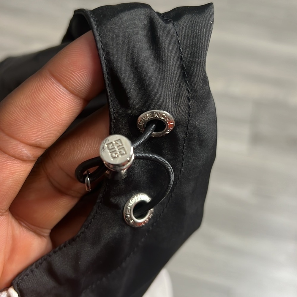 Givenchy Paris Women Windbreaker Jacket (XL) - Picture 14 of 14